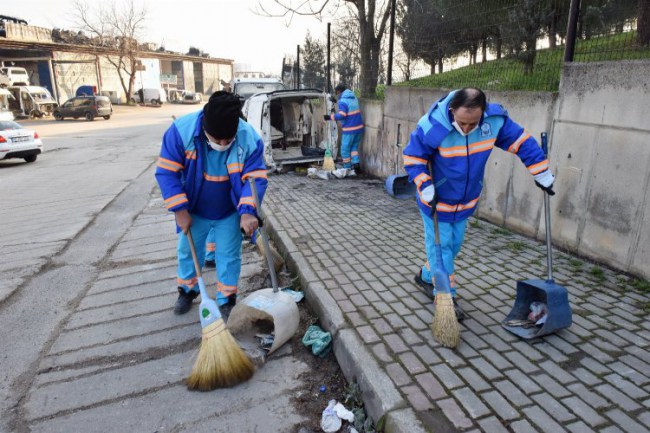 Bursa Yıldırım'da temizlik çalışmaları devam ediyor