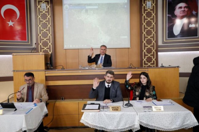 Bursa İnegöl'de yılın ilk meclisi toplandı