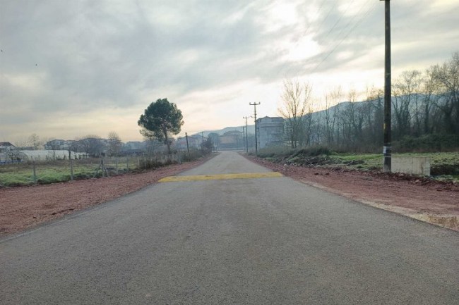 Kocaeli Kartepe'de yol konforu sağlandı