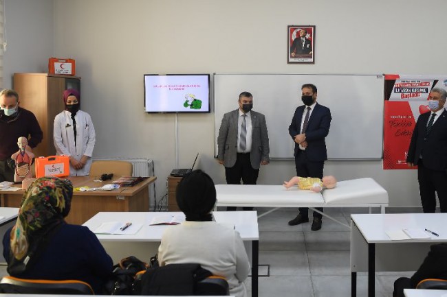 KAYMEK'ten çocuk ilk yardım kursu