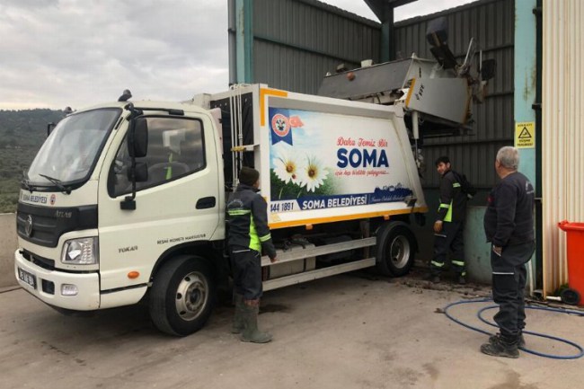 Manisa Soma'da evsel atıklar bertaraf ediliyor