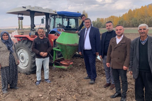 CHP'li Gürer: "Mazot zammı çiftçiye son darbe oldu"