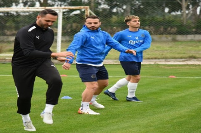 Ayfonspor gözünü şampiyonluğa dikti