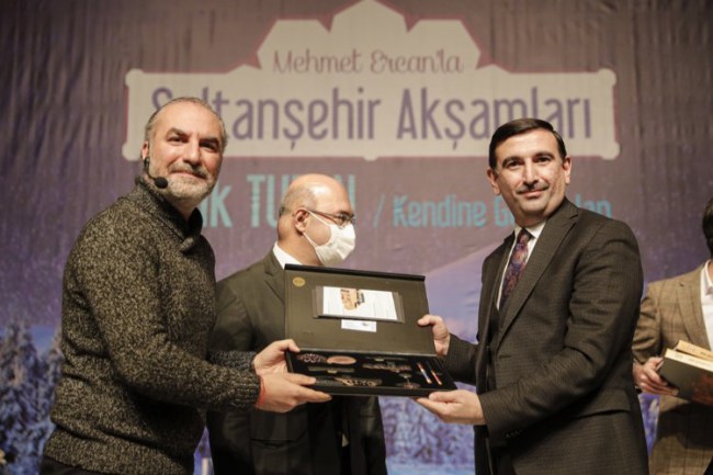 Sivas'ta "Kendine Geç Kalan" söyleşisi yapıldı