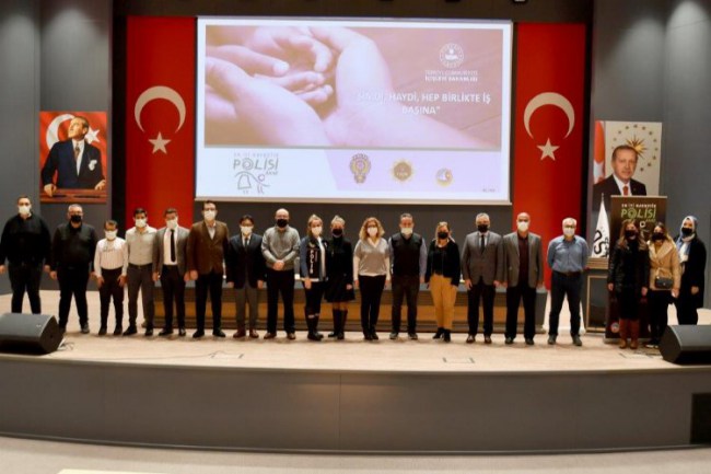 Kayseri'de de en iyi narkotik polisi anne