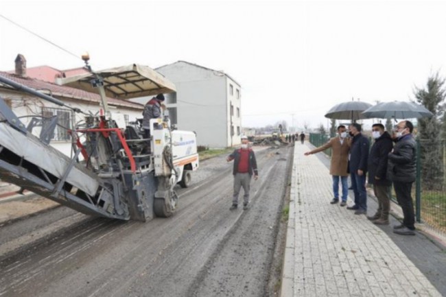 Bursa İnegöl'de merkez ve kırsalda yol hamlesi