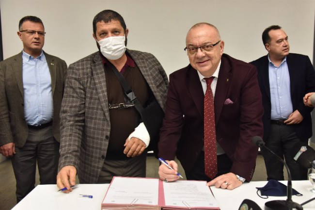 Manisa Demirci'de doğal gazın altyapısına protokol