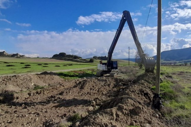 Manisa Kula'da dere temizliği