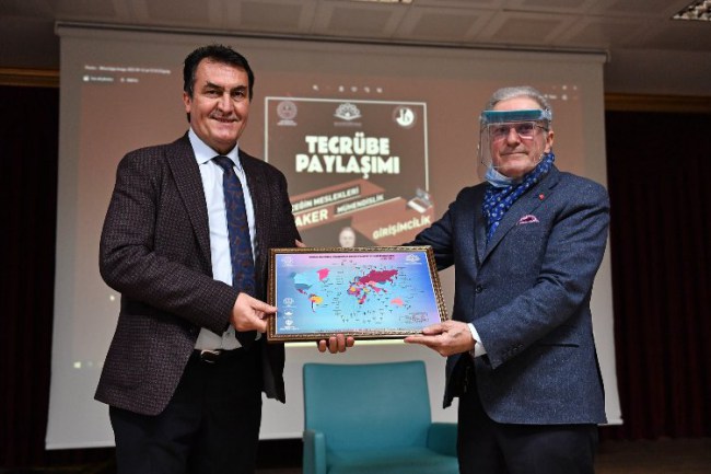 Bursa Osmangazi'de Sanayici Gülener, tecrübelerini Uluslararası öğrencilerle paylaştı