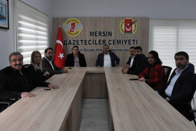 Mersin'de 'Gelecek'ten gazetecilere ziyaret