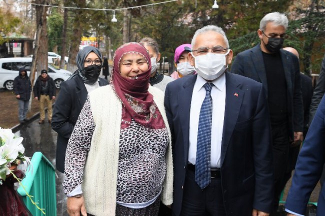 Kayseri'den ahde vefa programı