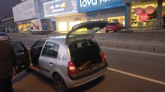 Kdz.Ereğli’de fren yerine gaza basan sürücü kazaya neden oldu