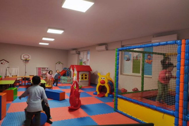 Kocaeli İZGİM, minik öğrencileri ağırlamaya devam ediyor