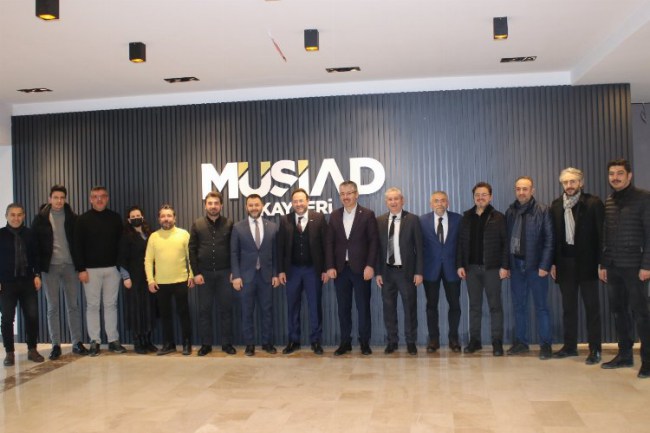 Kayseri'de AK Parti'den MÜSİAD'a nezaket ziyareti