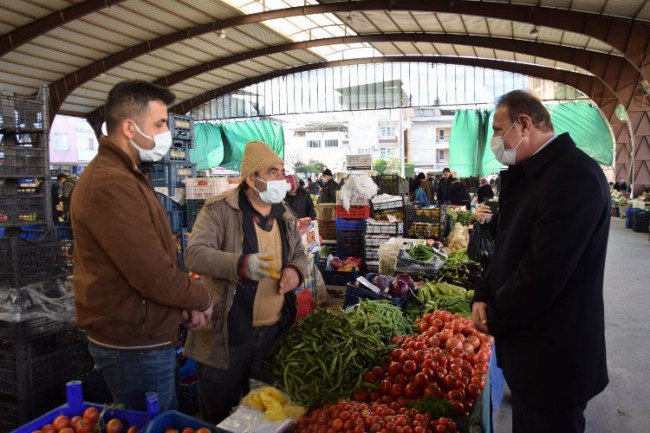 CHP'li Yıldız: "Bıçak, vatandaşın sırtına dayanmış durumda"