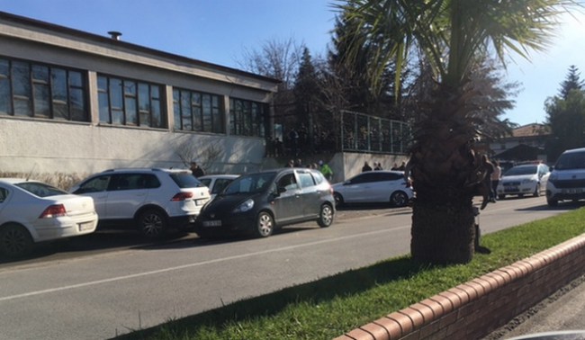 Kdz.Ereğli'de panik yapan sürücü park halindeki araçları biçti