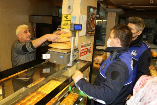 Manisa'da fırınlara ani denetim