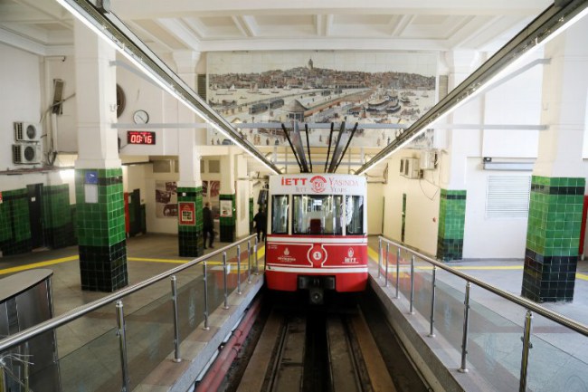 Karaköy Tüneli 147 yaşında