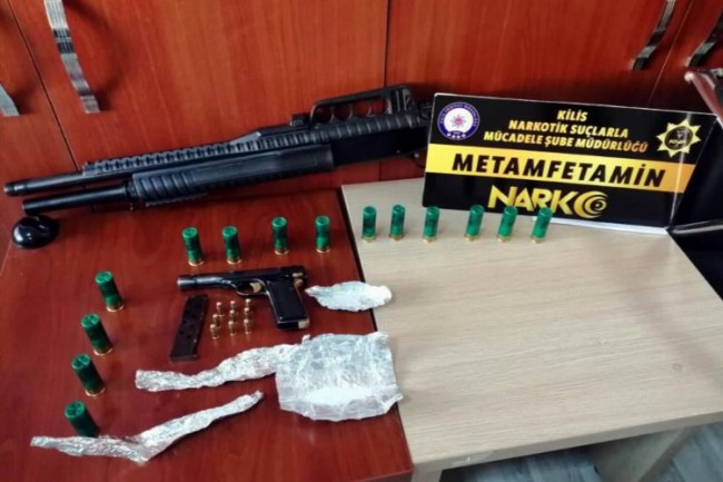 Uyuşturucu satıcılarına büyük darbe