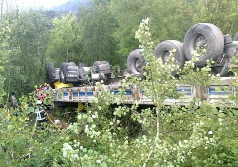 Ereğli'de Tır Ters Döndü: 1 Yaralı