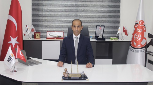 İnternet Yasası TBMM’nin boynunun borcudur