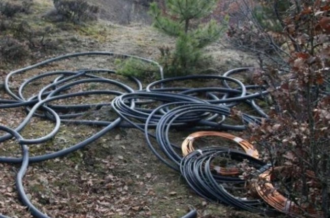 Zonguldak’ta 910 metre bakır kablo çaldılar