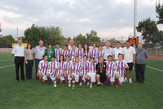 Kızlarımız şampiyon oldu..