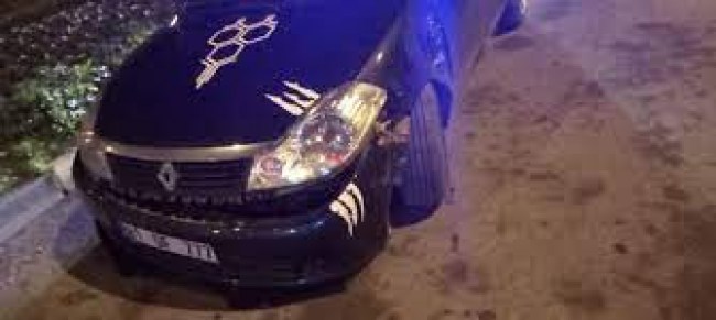 Kdz.Ereğli’de kırmızı ışıkta geçen sürücü motorlu kuryeye çarptı