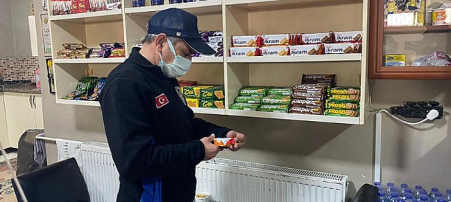 Devrek Zabıtası okul kantinlerini denetledi