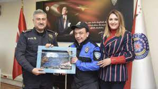 Zonguldak İl Emniyet Müdürü Fahri Aktaş özel bireylerle biraraya geldi