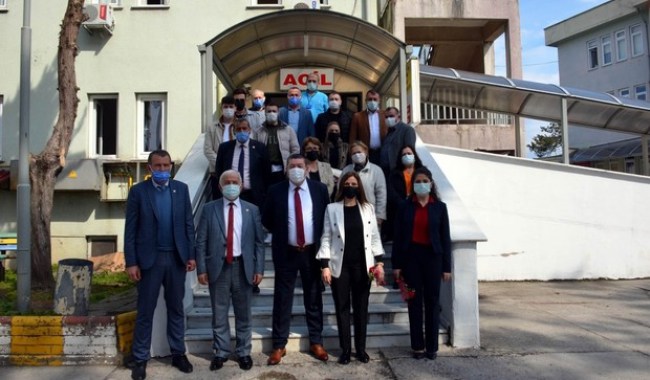 Alaplı Belediye Başkanı Tekin, sağlık çalışanlarını unutmadı