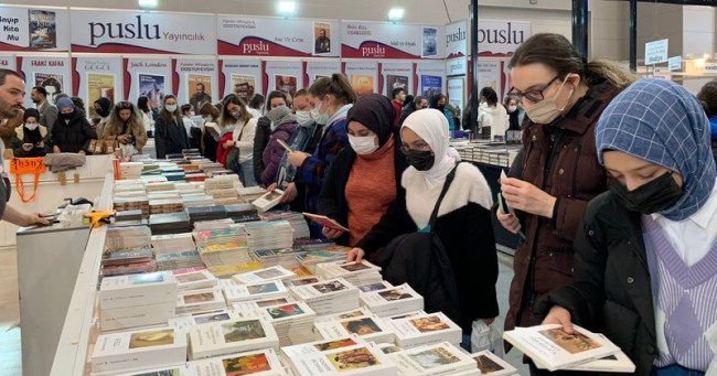 Kitapseverler Ereylin AVM'de buluşuyor