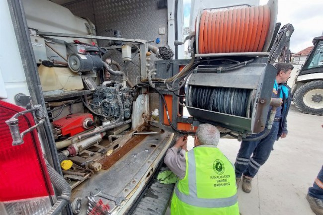 MASKİ'de sürücü ve operatörlere eğitim