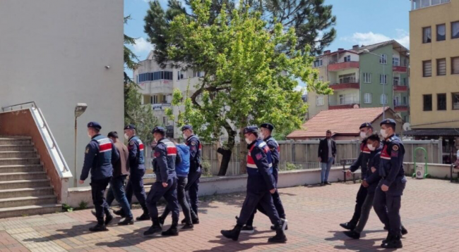 Zonguldak Jandarma’dan hırsızlara suçüstü