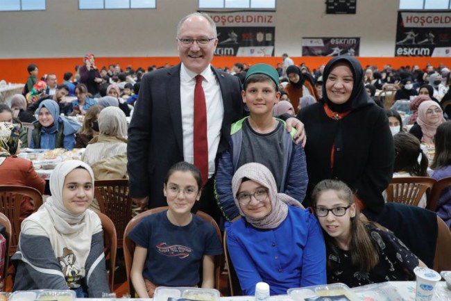 Sivas'ta öğrenciler ve veliler 'Muhabbet Sofrası'nda