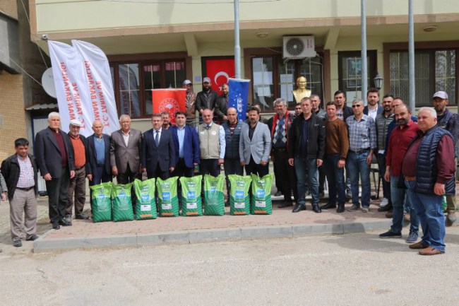 Bursa Mudanya'da silajlık mısır tohumu desteği