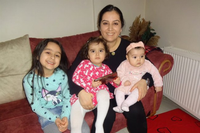 ‘Çocuk doğurma' dediler ameliyatını olup 2 çocuk dünyaya getirdi