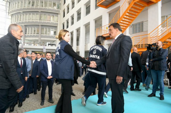 Malatya Büyükşehir Belediyesi'nde personel bayramlaştı