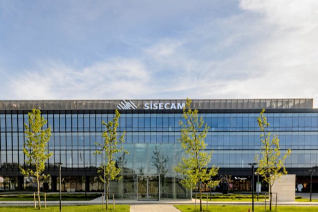 Şişecam'ın ilk çeyrekteki net satışları 17 milyar TL