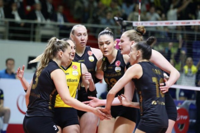 VakıfBank'tan muhteşem geri dönüş
