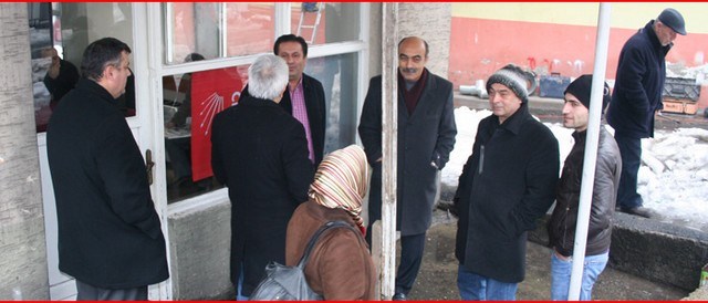 CHP delege seçimleri başladı: Delegeler 'sarı liste' dedi..