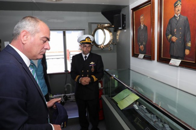 Efsane gemiye Bursa Gemlik'te ziyaretçi akını