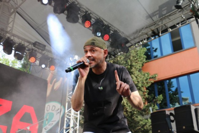 Ceza'dan Üsküdar'da coşkulu bahar konseri