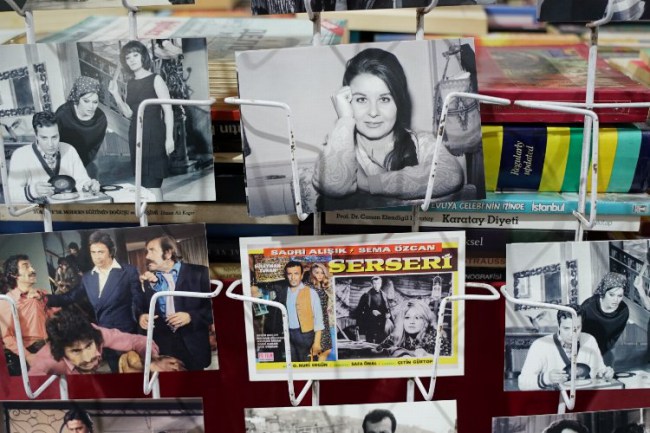 Fatma Girik, Kocaeli Kitap Fuarı'nda yaşıyor