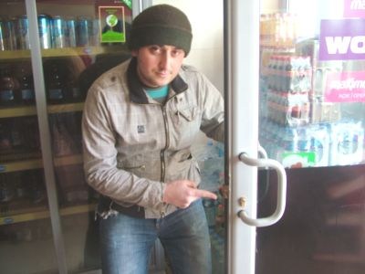 Benzin istasyonunu soydular