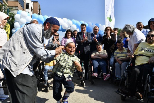 Bursa Osmangazi'den eğitime ‘özel' destek