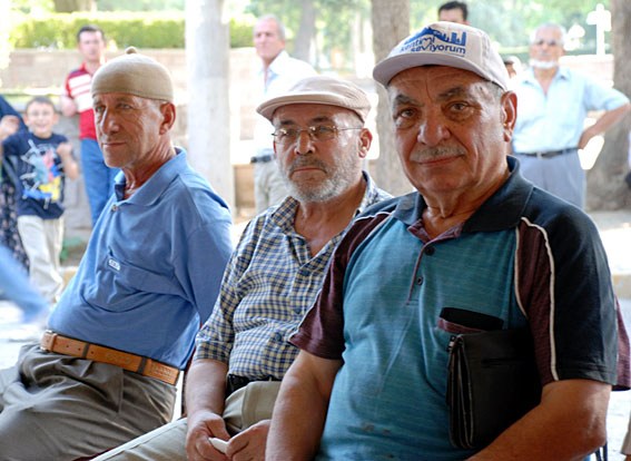 Emeklilik yaşı bekleyenlere kötü haber!..