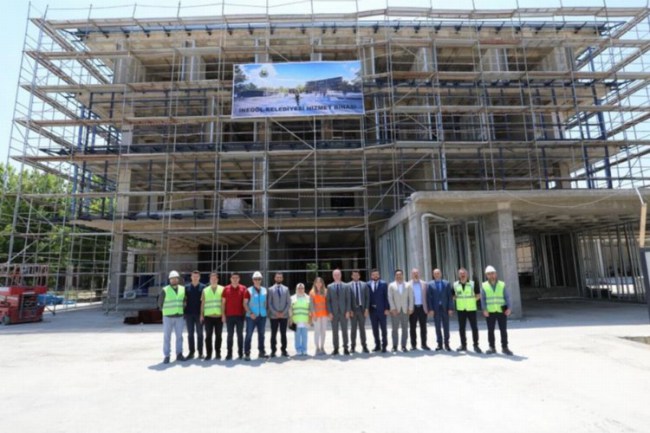 Bursa İnegöl Belediyesi yıl sonunda yeni binasında