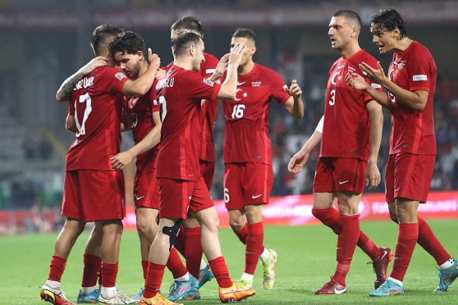 A Millilerin 'Ada' sefası