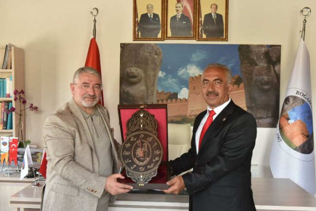 Çorum ‘Büyükşehir' mi oldu? İlçeler asfaltlandı